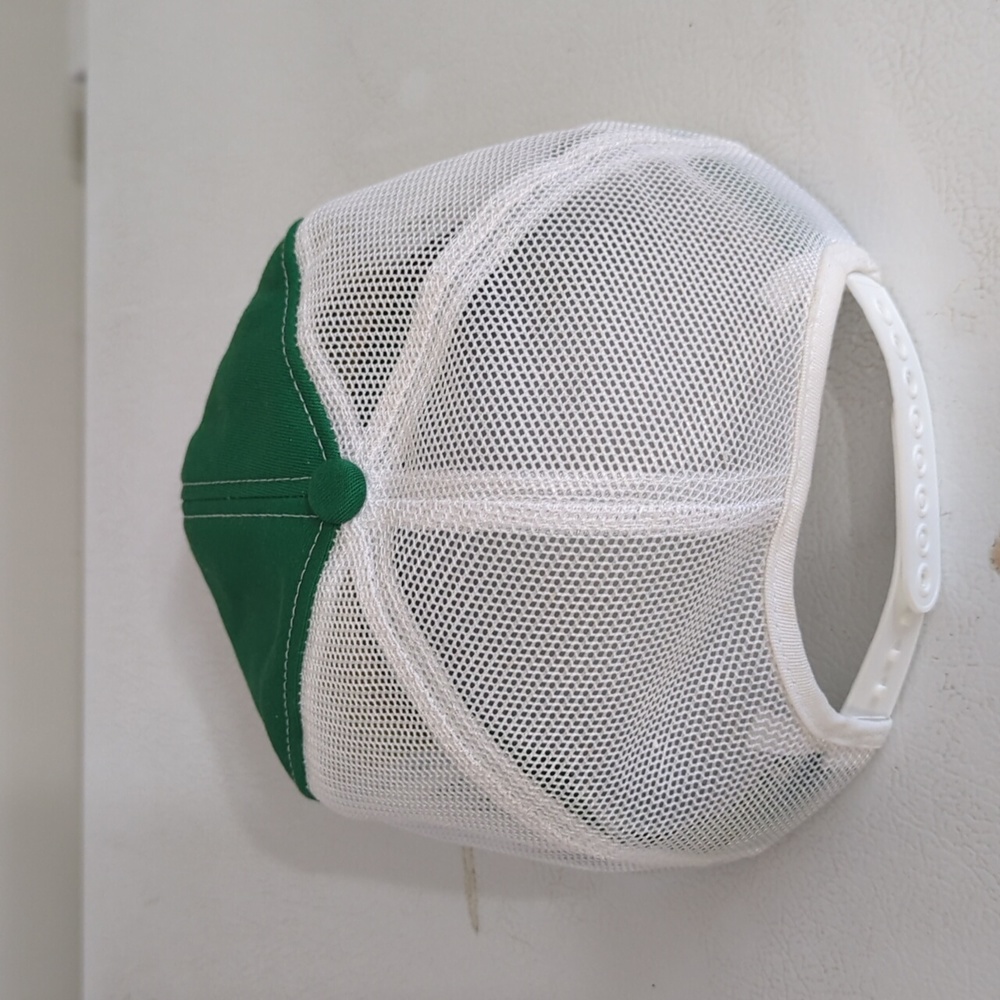 Hat - Picture 3 of 6
